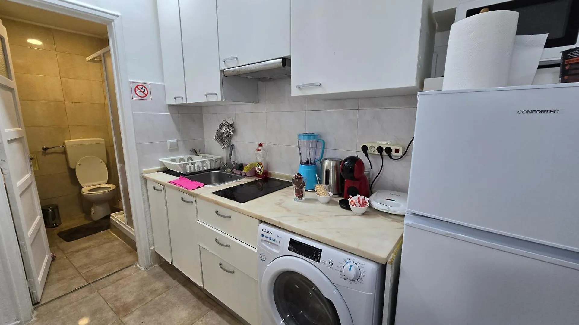 Apartamento Cave -1 Estudio Inteiro No Areeiro Em Lisboa 0*, Lissabon